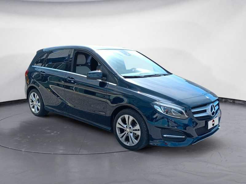 Mercedes-Benz B 180 s Sport Next auto
