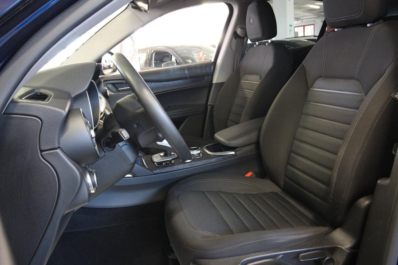 Alfa Romeo Stelvio 2.2 Turbodiesel 190 CV AT8 RWD Business
