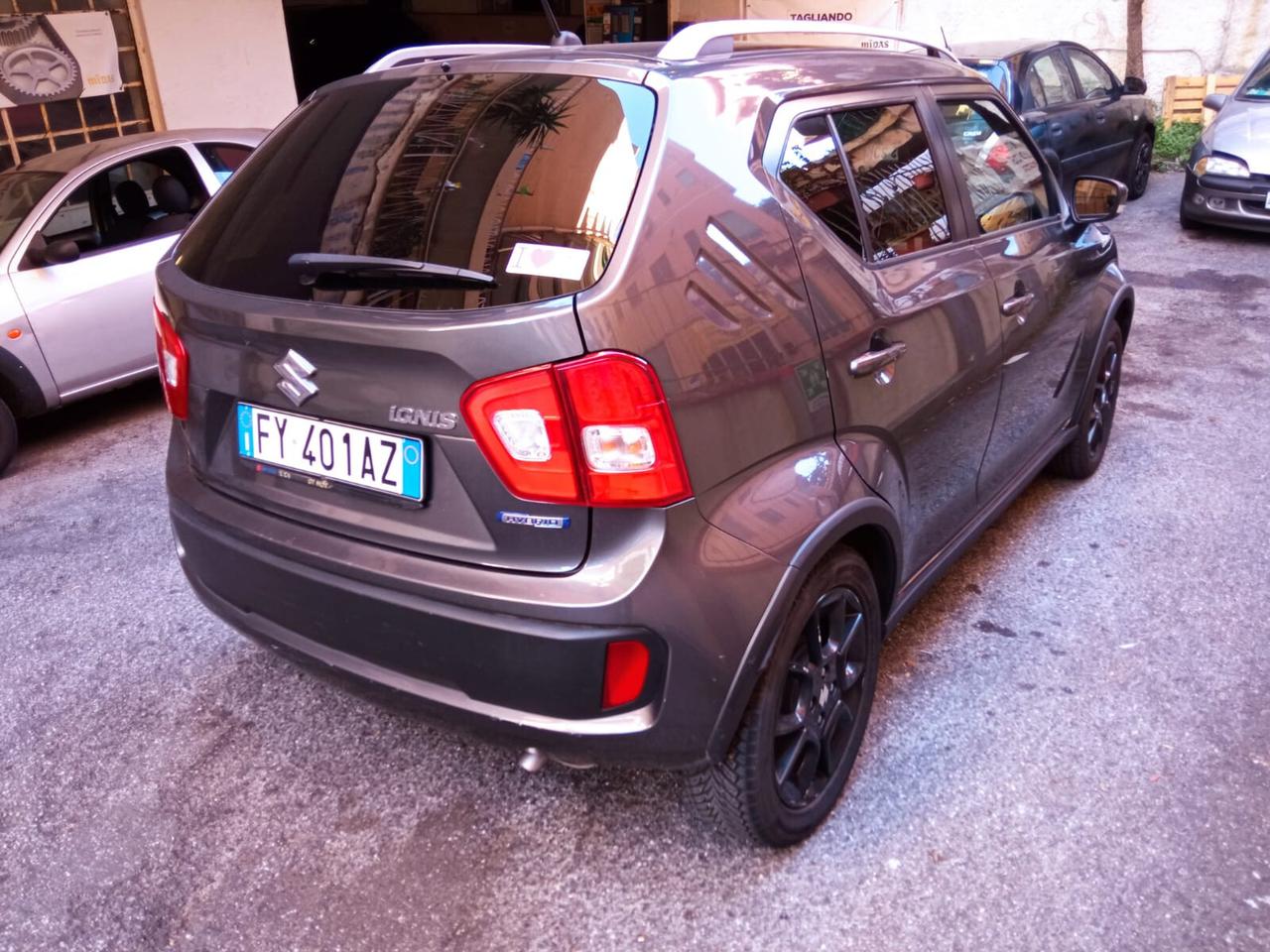 Suzuki Ignis 1.2 Hybrid Top