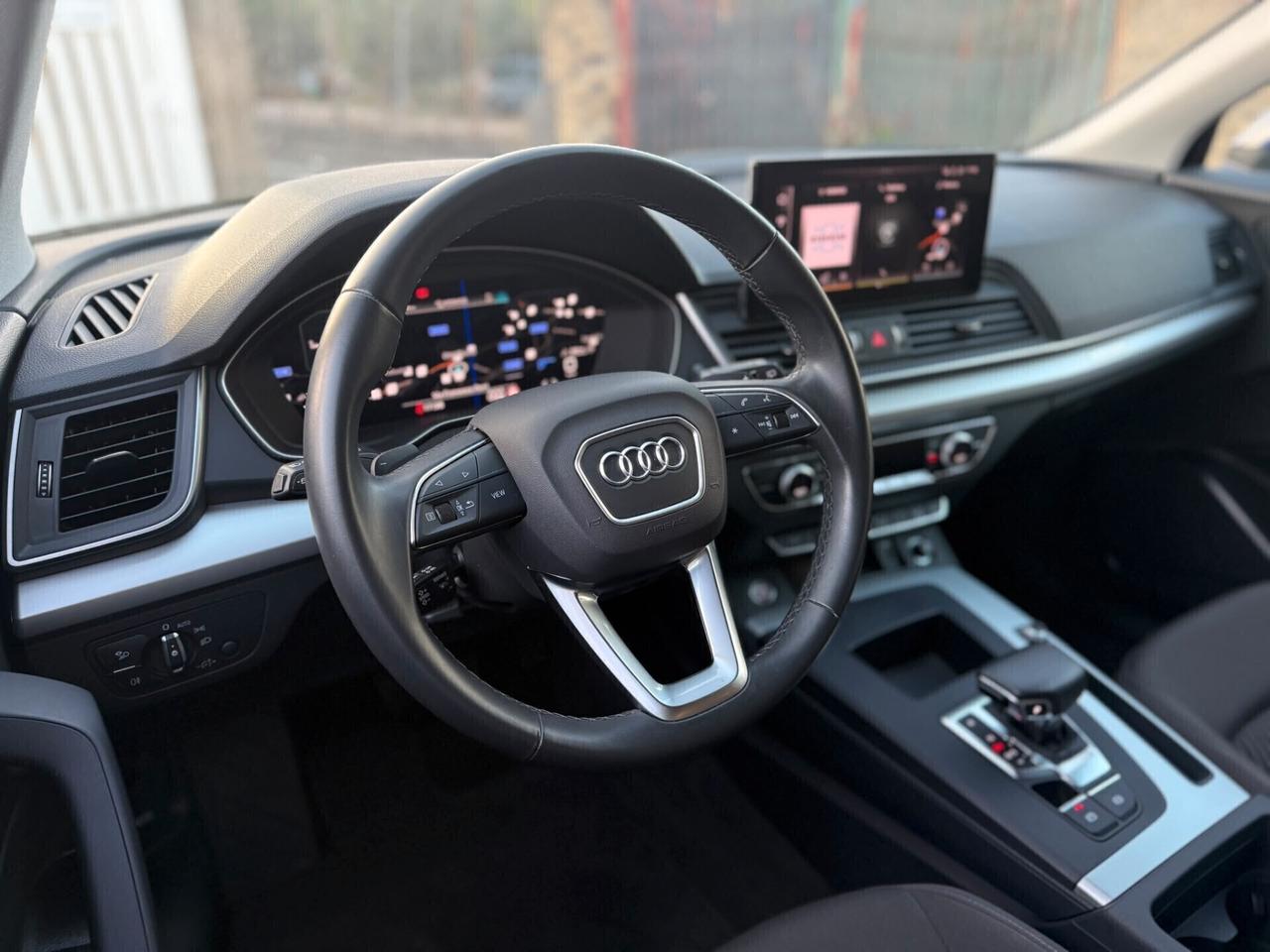 AUDI Q5 SPORTBACK 40 TDI QUATTRO S-TRONIC BUSINESS ADVANCED
