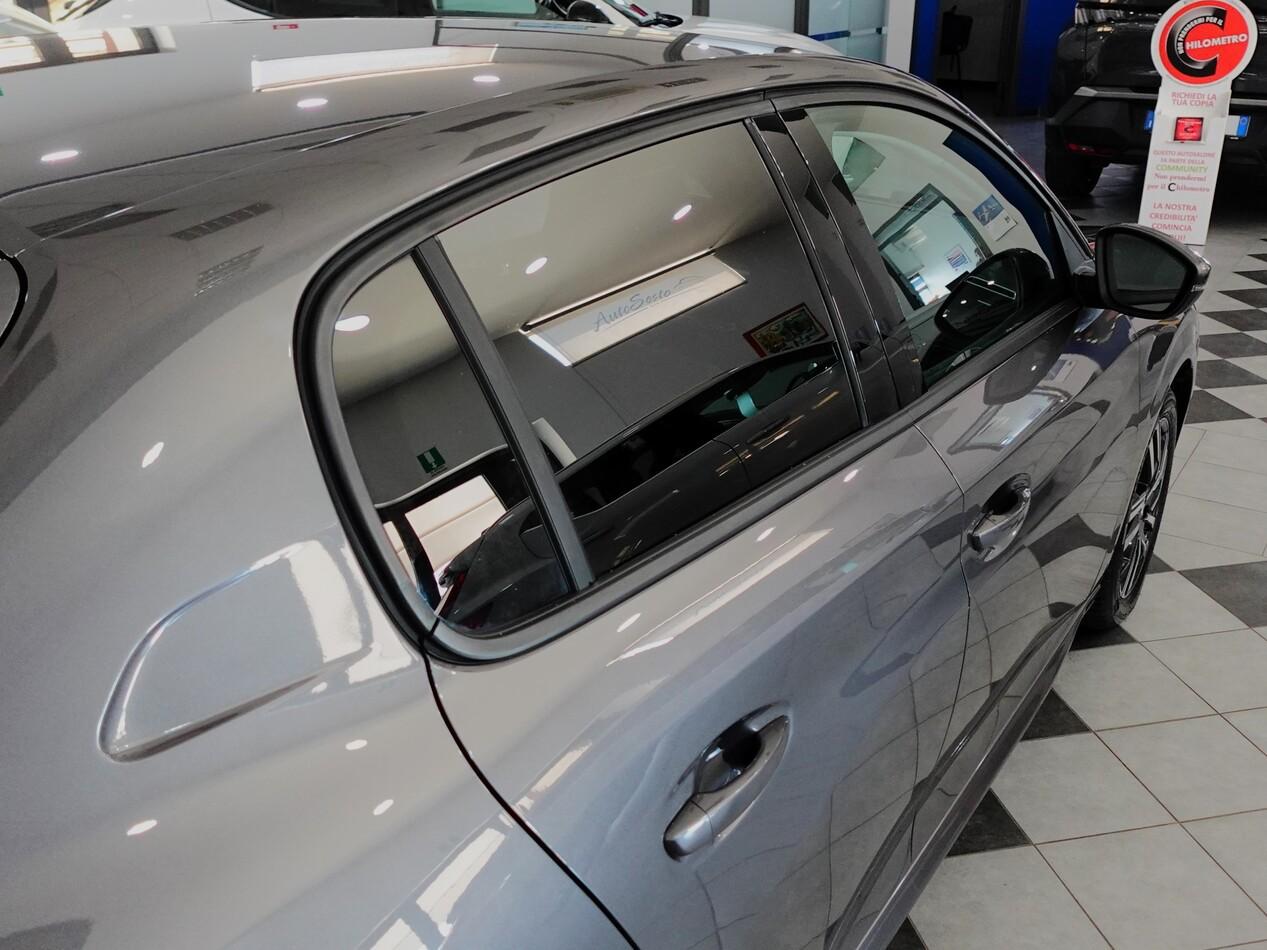 Peugeot 208 1.2 PureTECH 100 CV ALLURE
