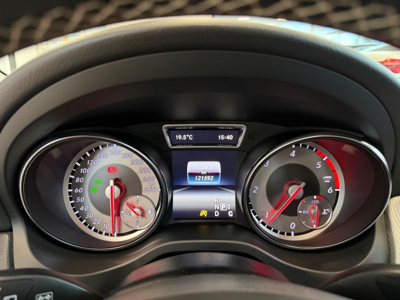 Mercedes-benz GLA 180 d Automatic Sport