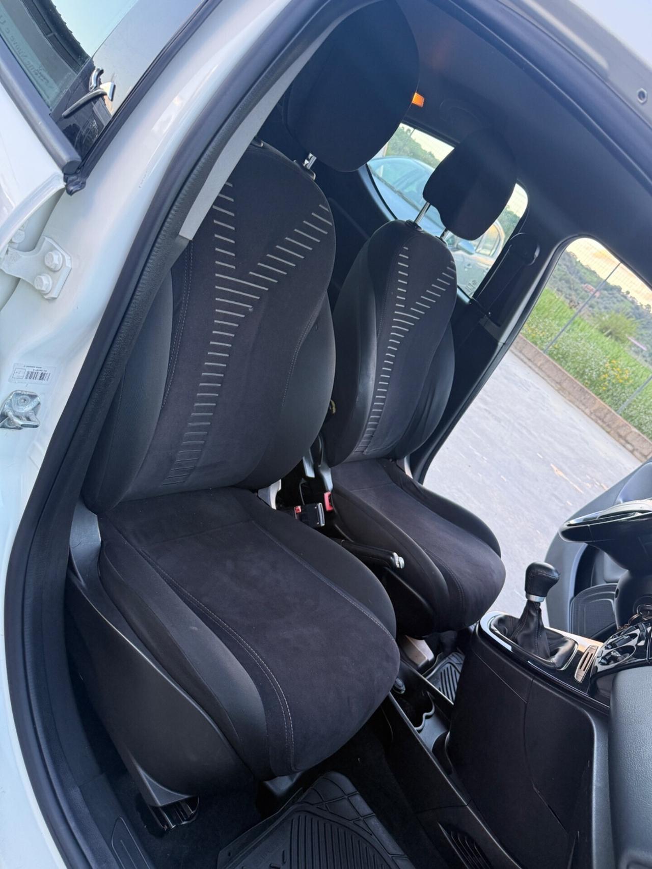 Lancia Ypsilon 1.3 MJT 16V 95 CV 5 porte S&S Gold