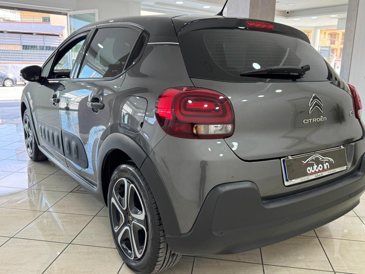 Citroen C3 1.2 PureTech 82cv Shine