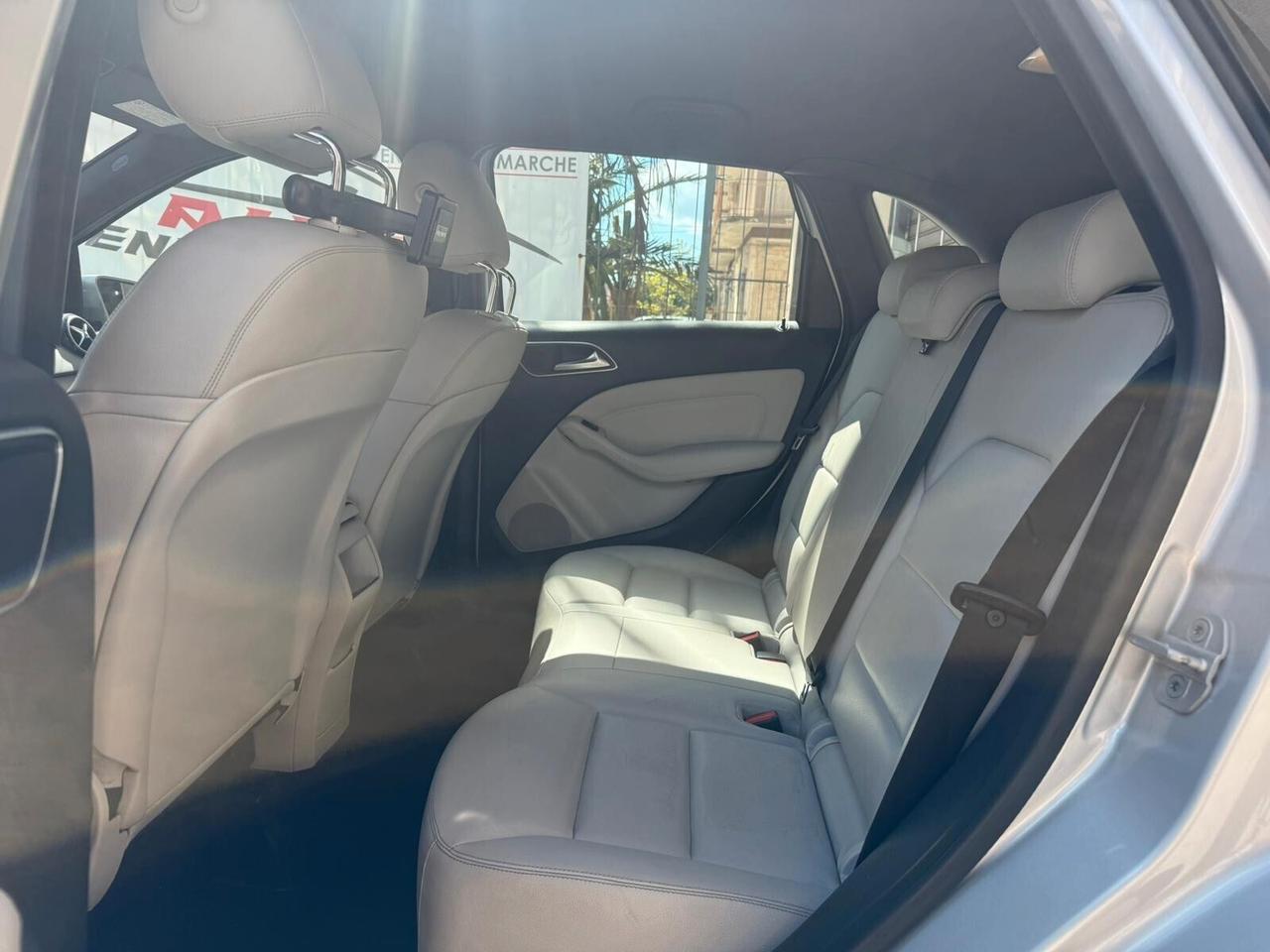 Mercedes-benz B 180 CDI Premium