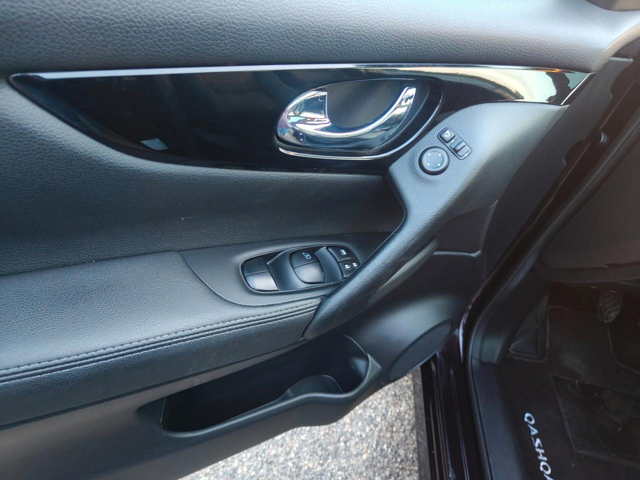 Nissan Qashqai 1.5dCi N-tec/pelle/360/tetto