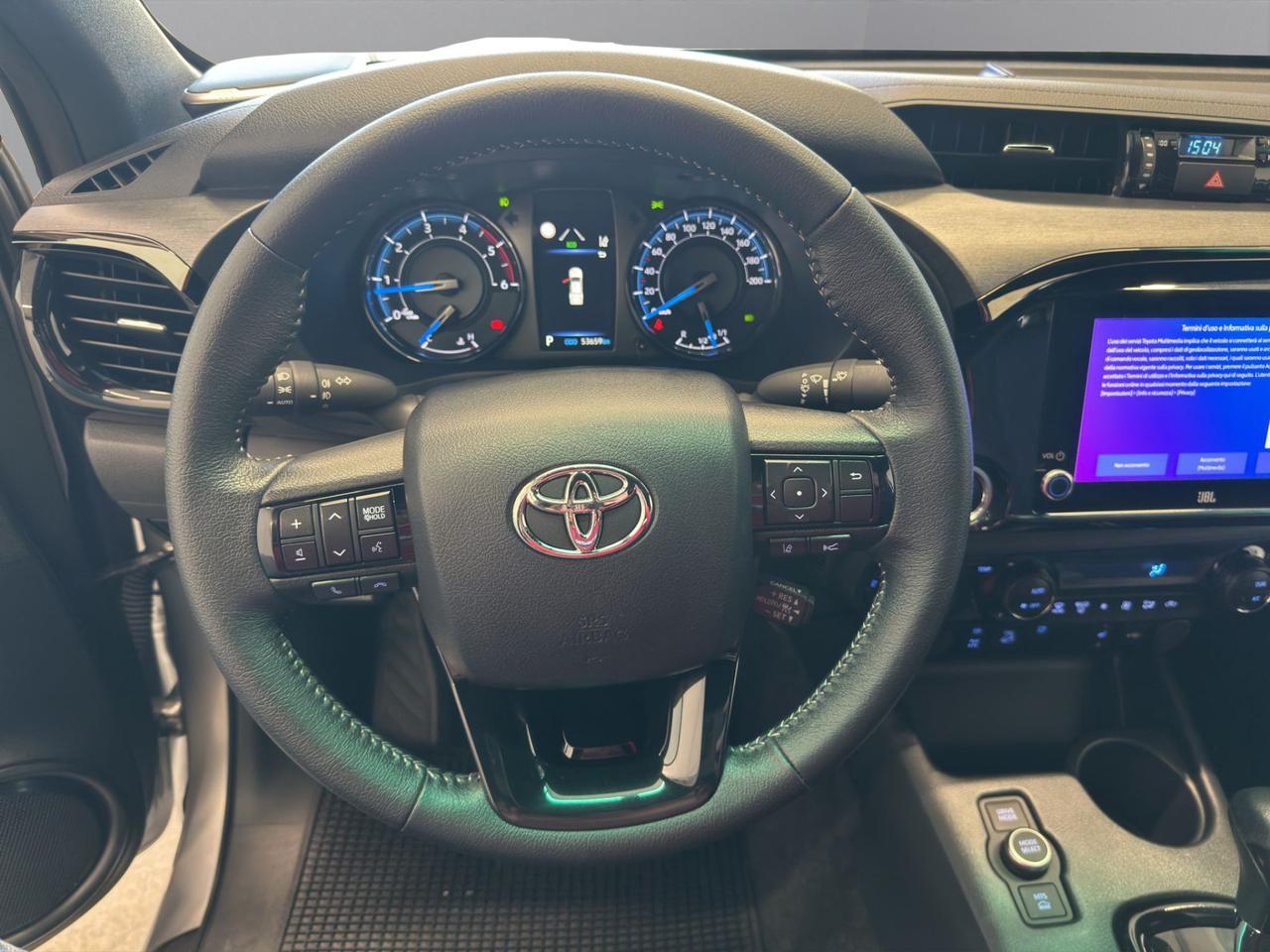 Toyota Hilux 2.8 d-4d 48V double cab Invincible