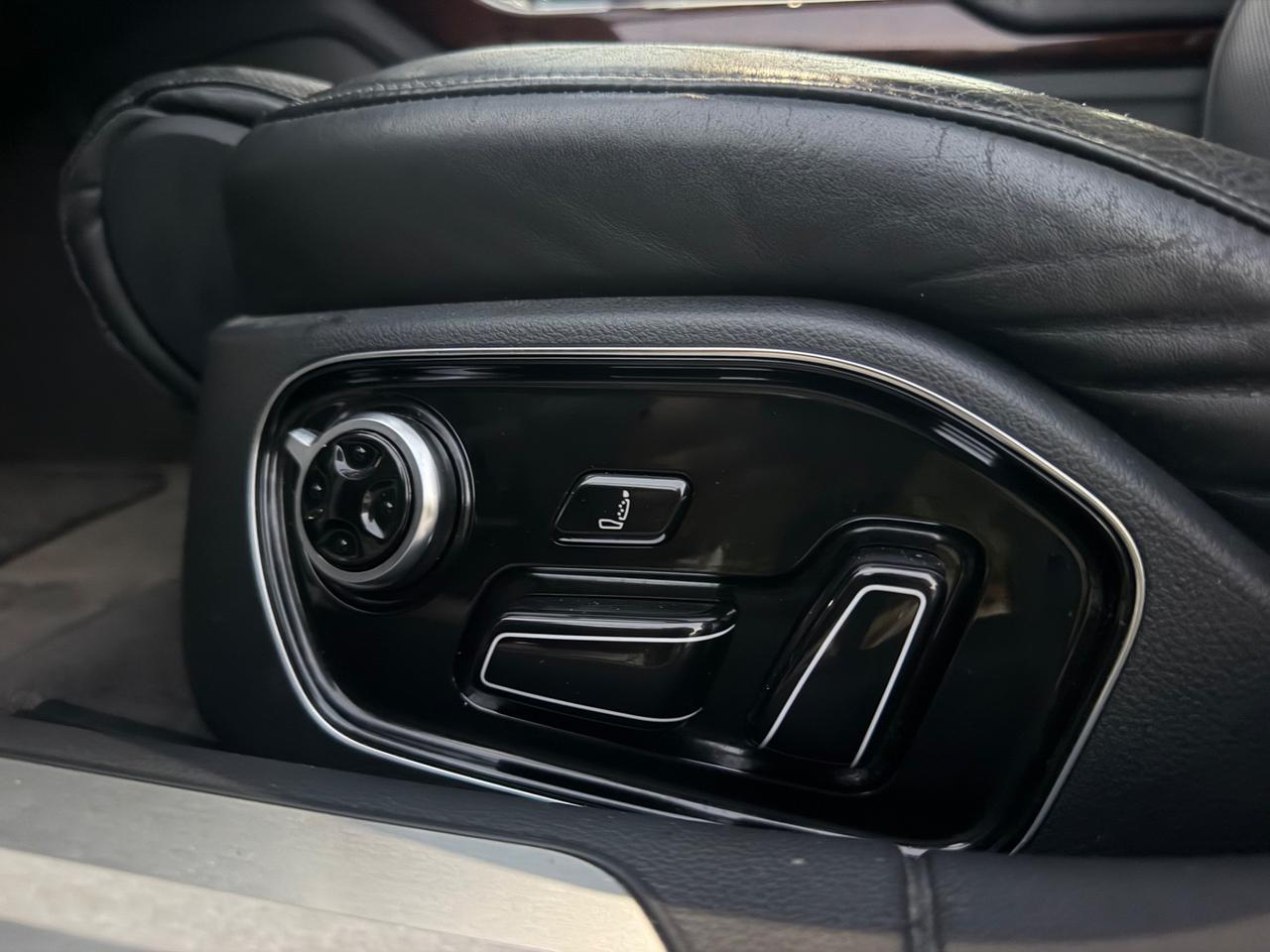 AUDI A8 4.2 V8 TDI QUATTRO TIPTRONIC – 351 CV