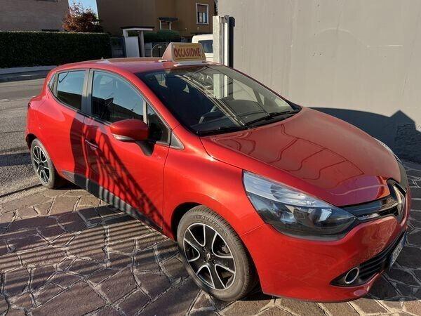 Renault Clio 1.2 75CV 5 porte Costume National