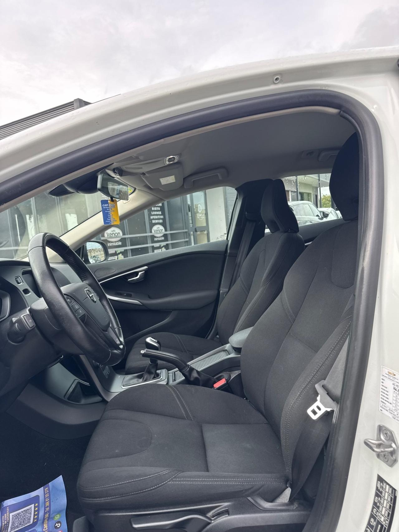 Volvo V40 D2 Business Plus