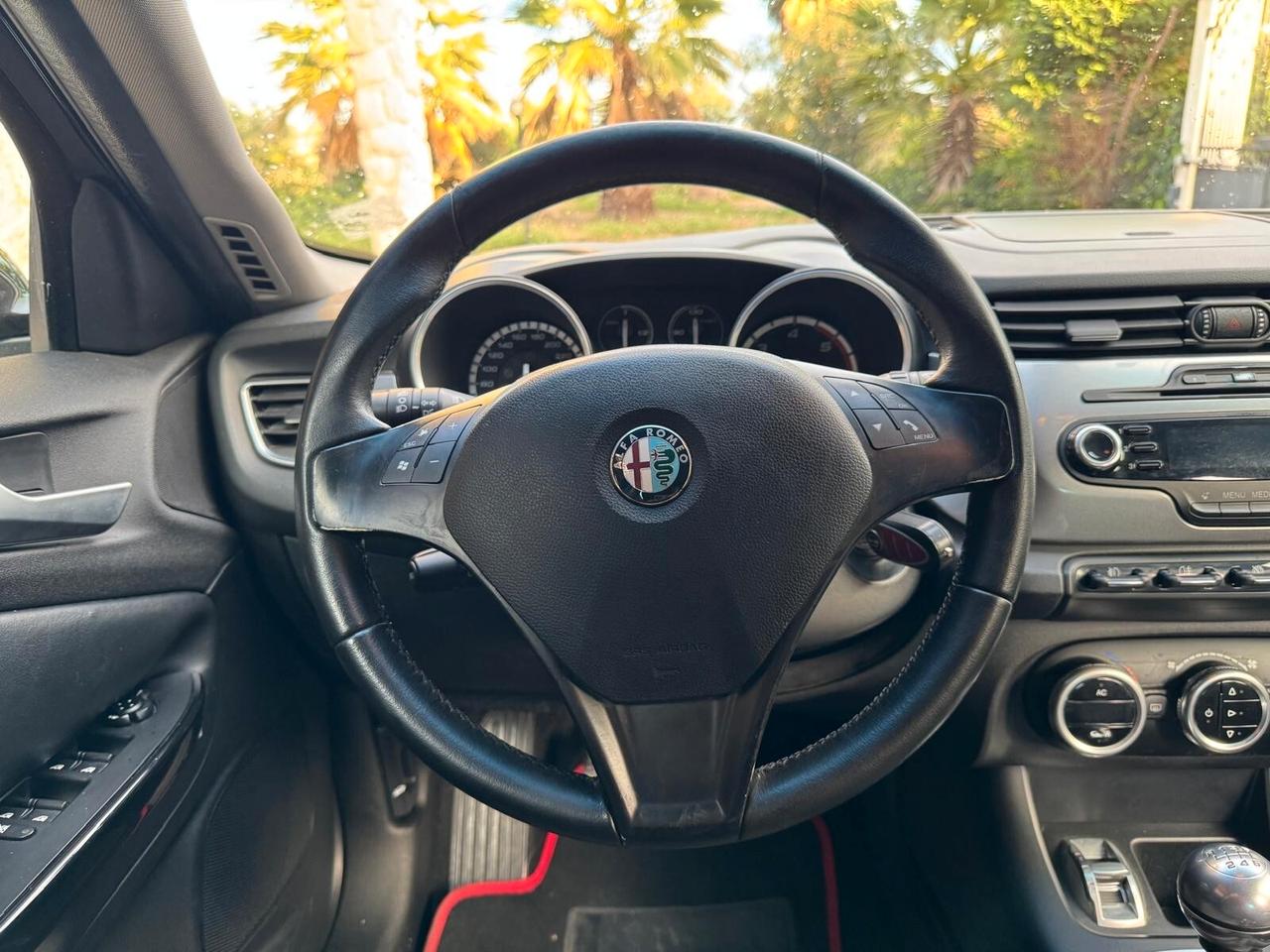 Alfa Romeo Giulietta 1.6 JTDm-2 105 CV Distinctive