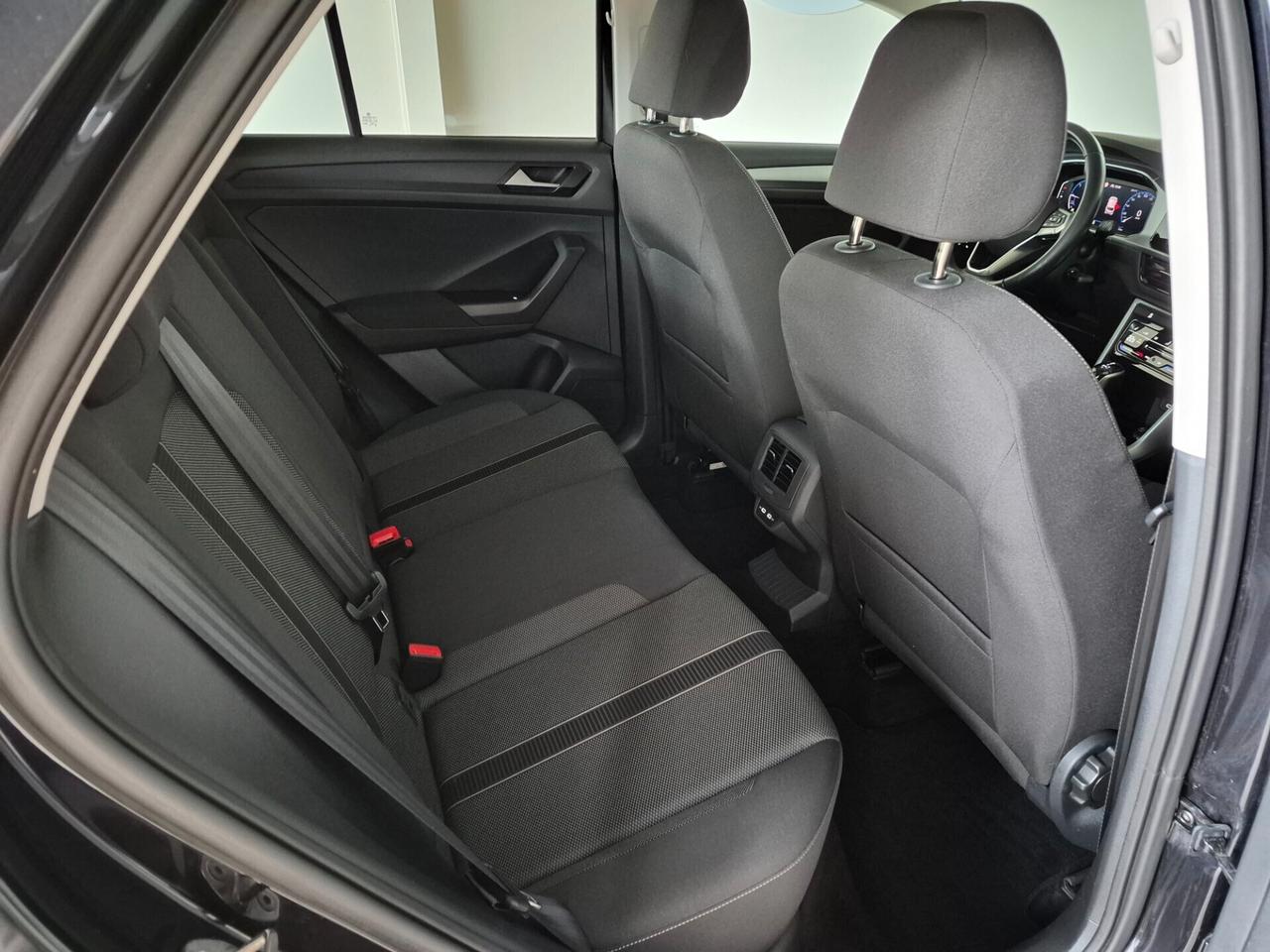 Volkswagen T-Roc 2.0 tdi DSG APPLE CARPLAY + ANDROID AUTO COCKPIT RETROCAMERA ACC LED