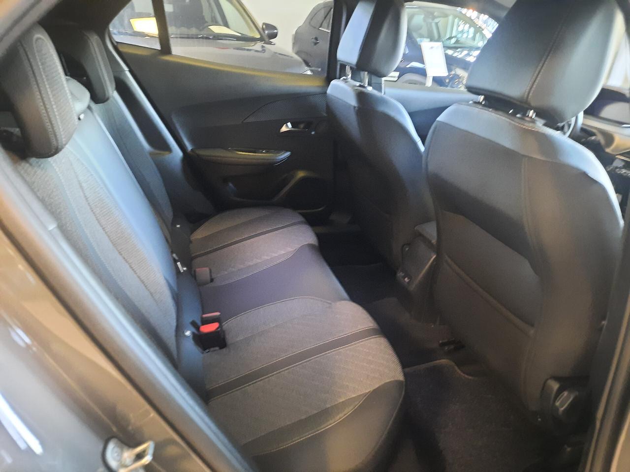 Peugeot 2008 PureTech 100 S&S Allure