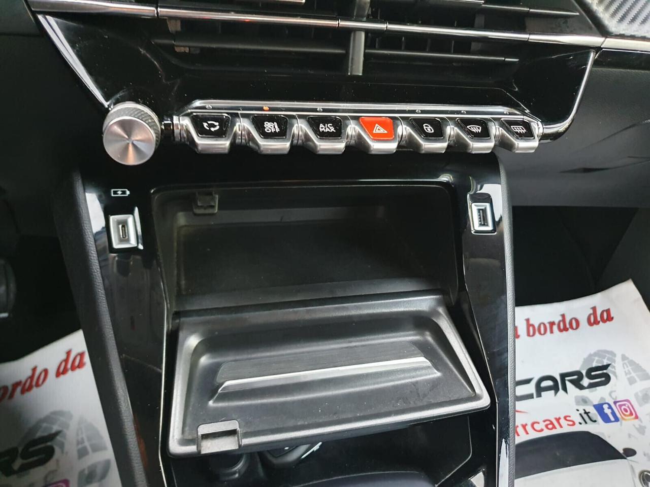 Peugeot 2008 BlueHDi 100 S&S Allure