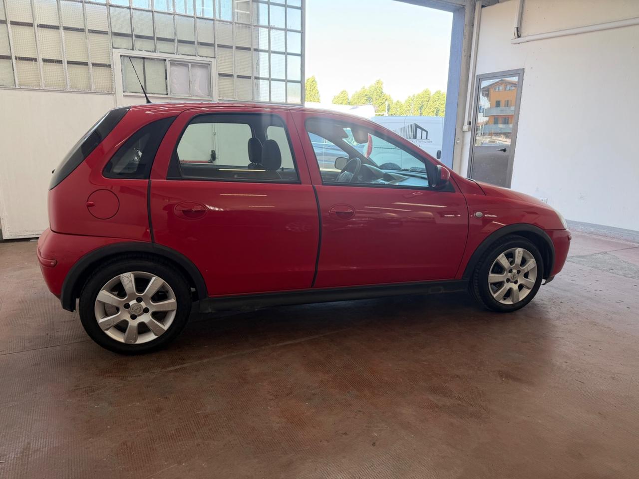 Opel Corsa 1.2 5 porte