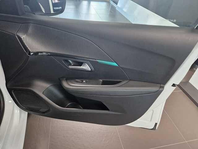 Peugeot 208 motore elettrico 136 CV 5 porte Allure Pack