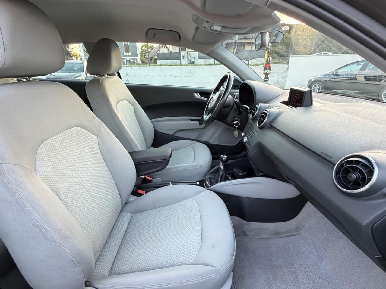 Audi A1 1.6 TDI Attraction