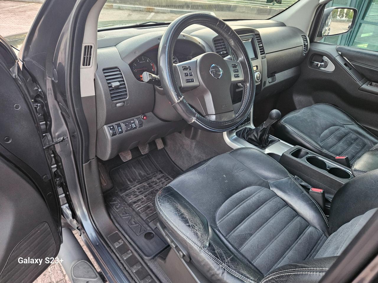 Nissan Navara 2.5 dCi 190CV 4 porte Double Cab Sport