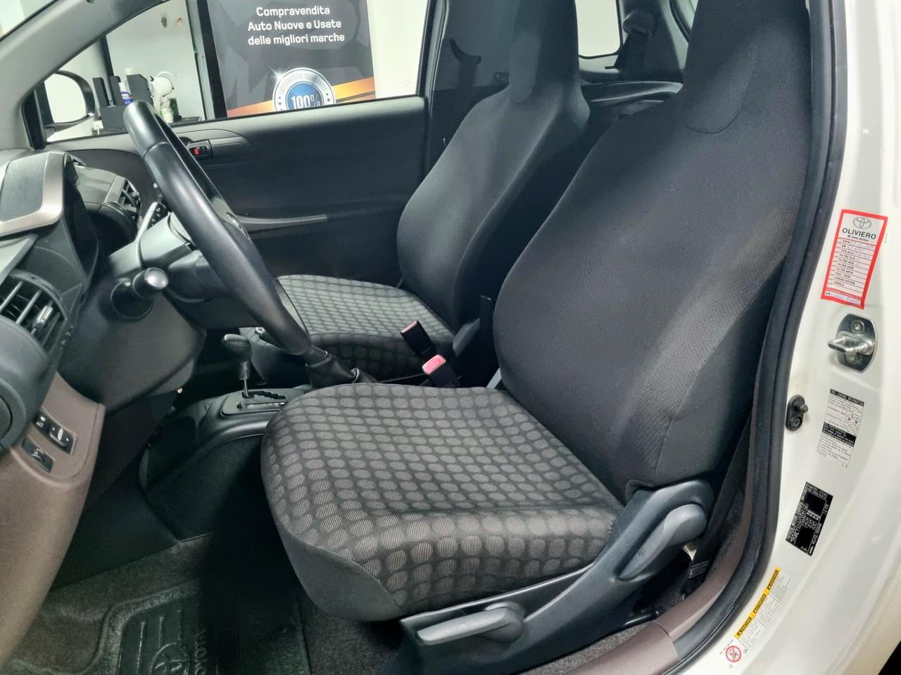 TOYOTA iQ 1.0 VVT 68CV MULTIDRIVE AUTOMATIC