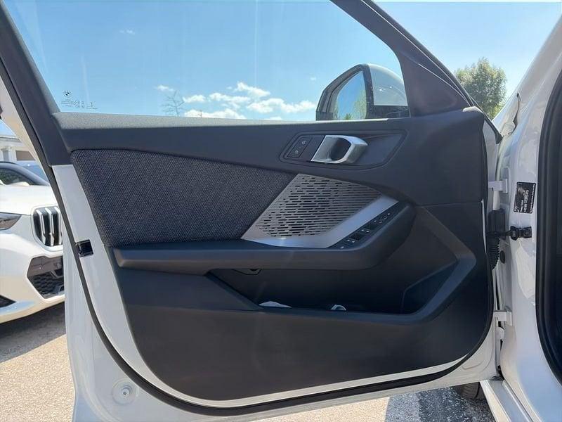 BMW Serie 1 120d MSport Design aut. NAVI LED CAMERA