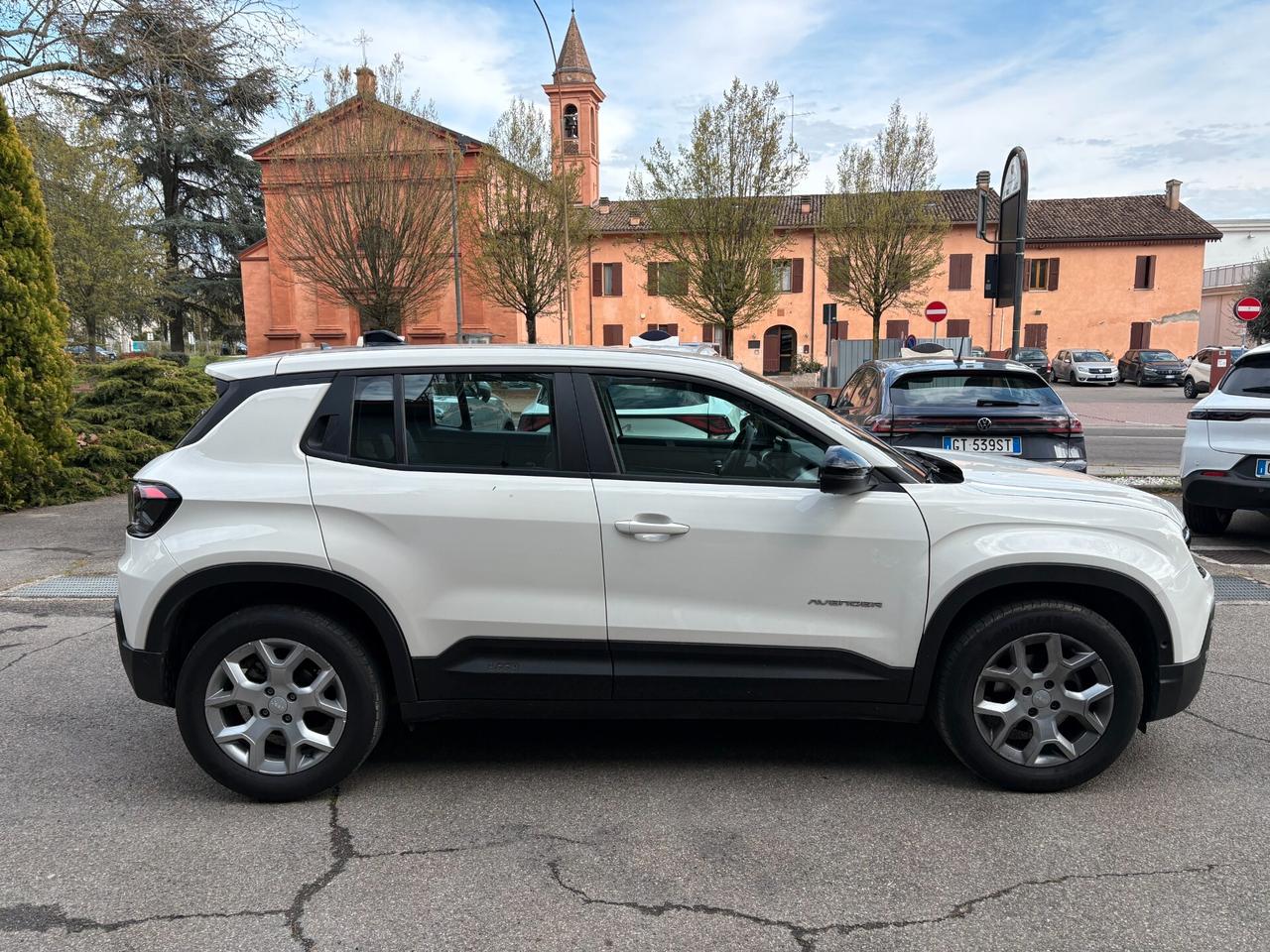 Jeep Avenger Altitude 1.2 bz 101cv - 21.000 Km