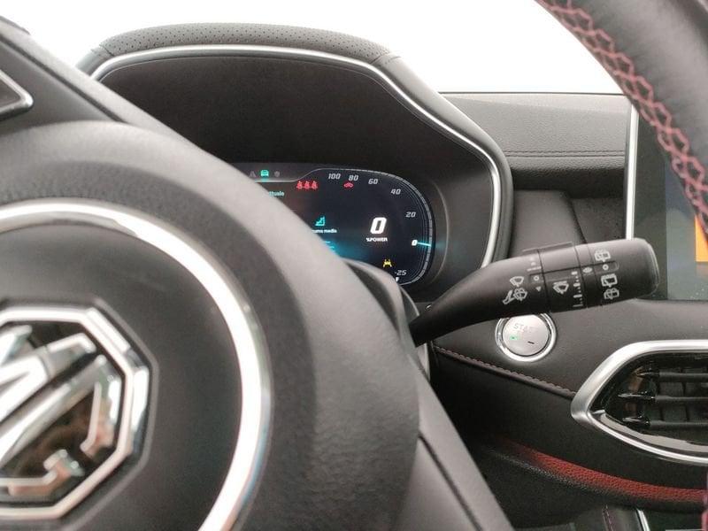 MG EHS Plug-in Hybrid Exclusive