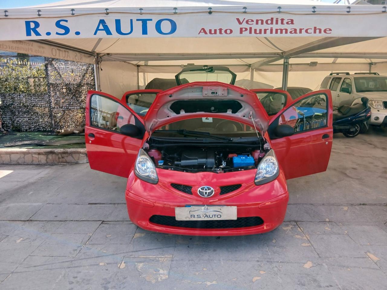 TOYOTA Aygo 1.0b 5p soli km114000 full 05