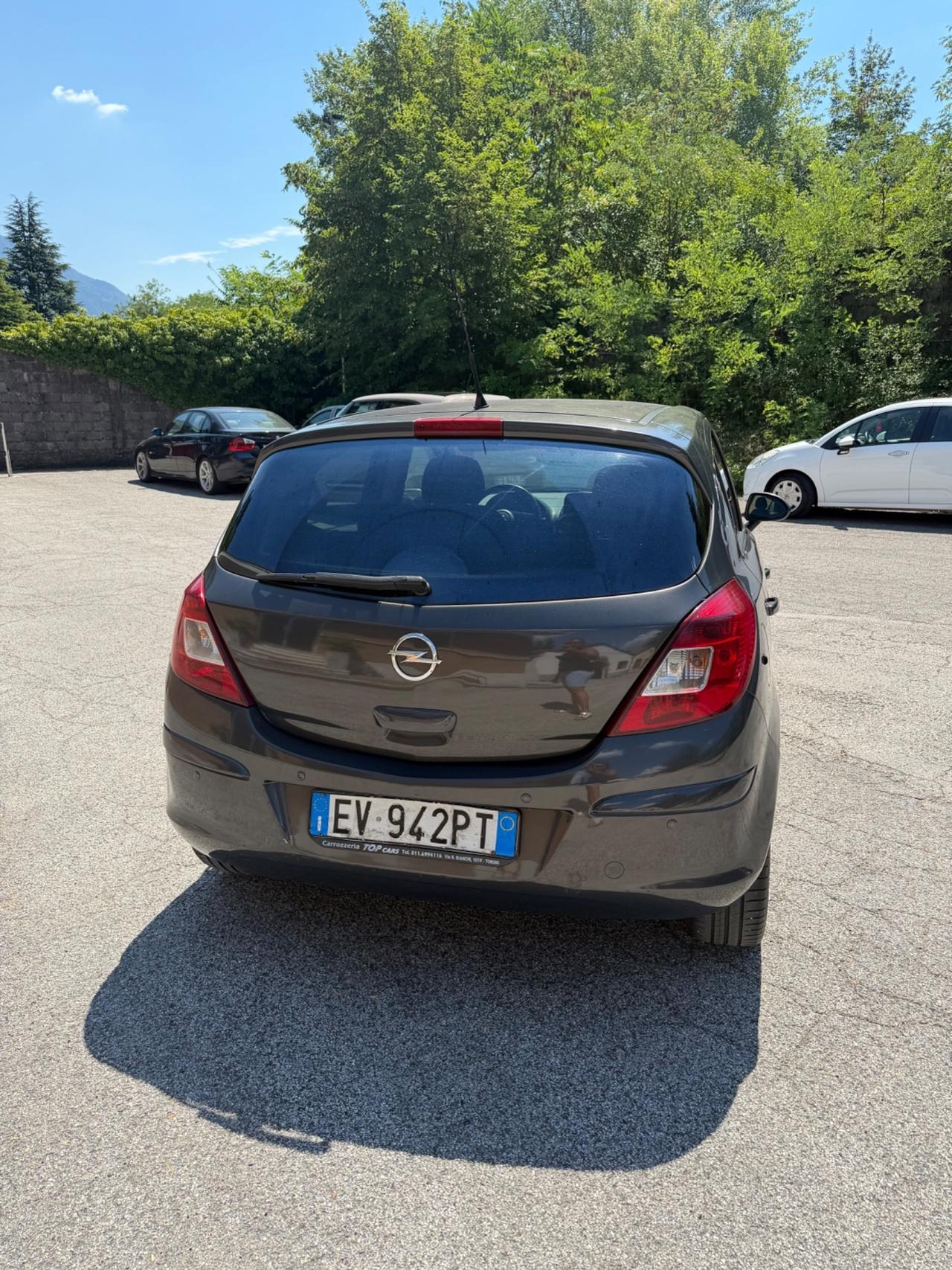 Opel Corsa 1.2 85CV 5 porte GPL-TECH Edition