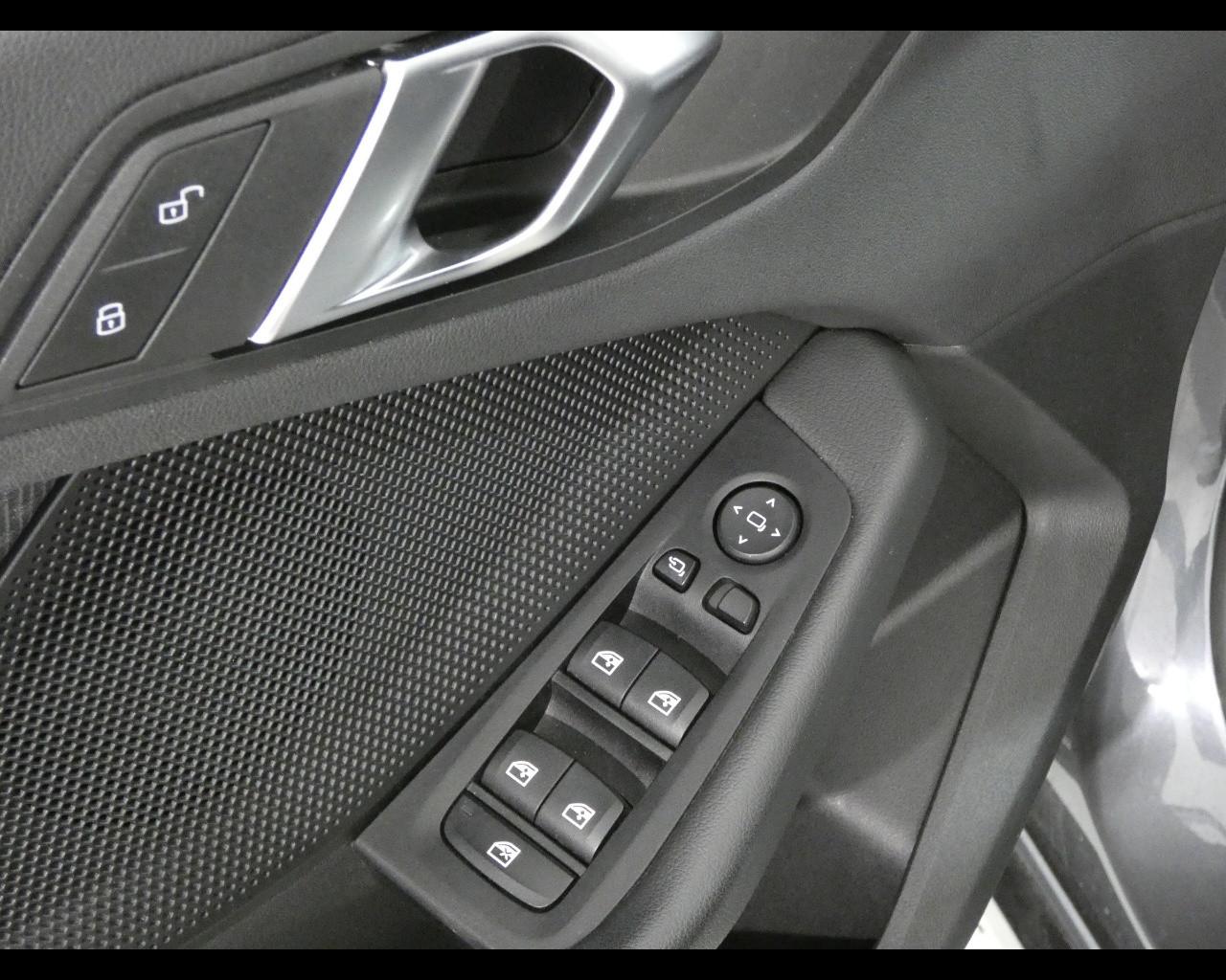 BMW Serie 1 (F40) - 116d 5p. Business Advantage