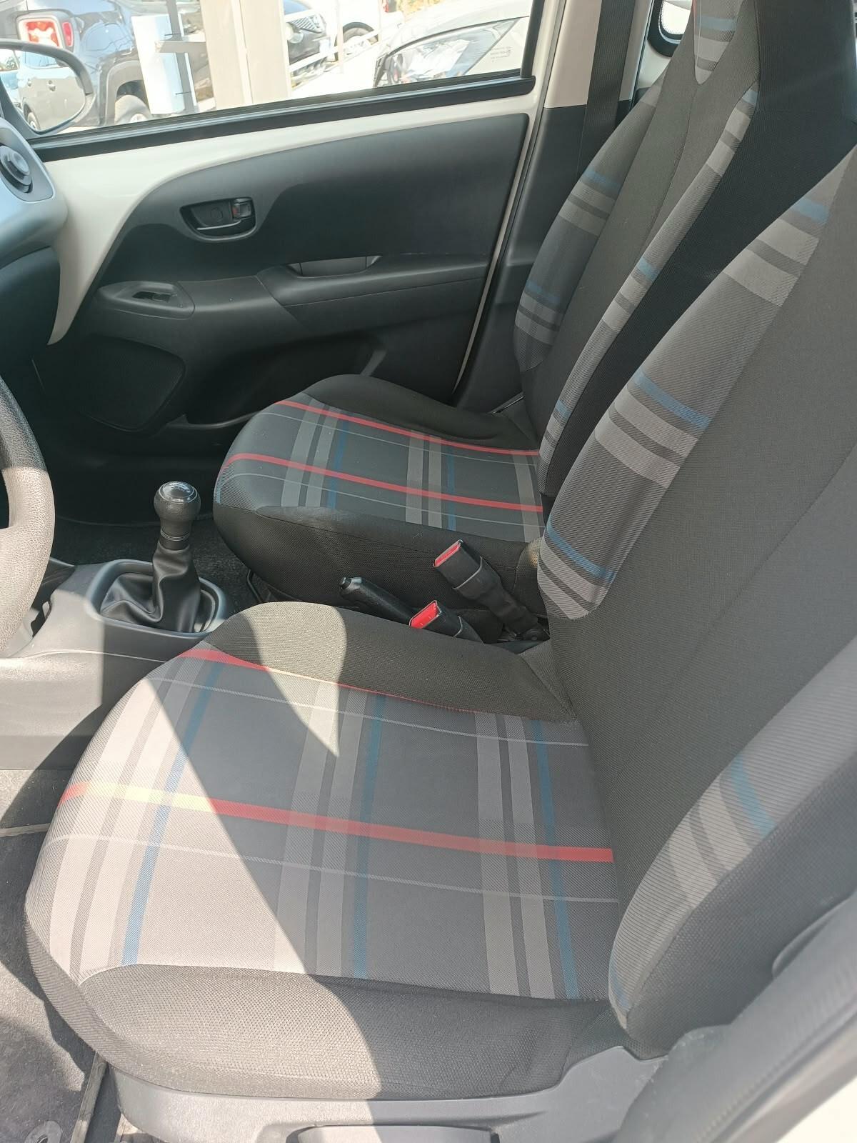 Peugeot 108 VTi 68 5 porte Allure TOP!