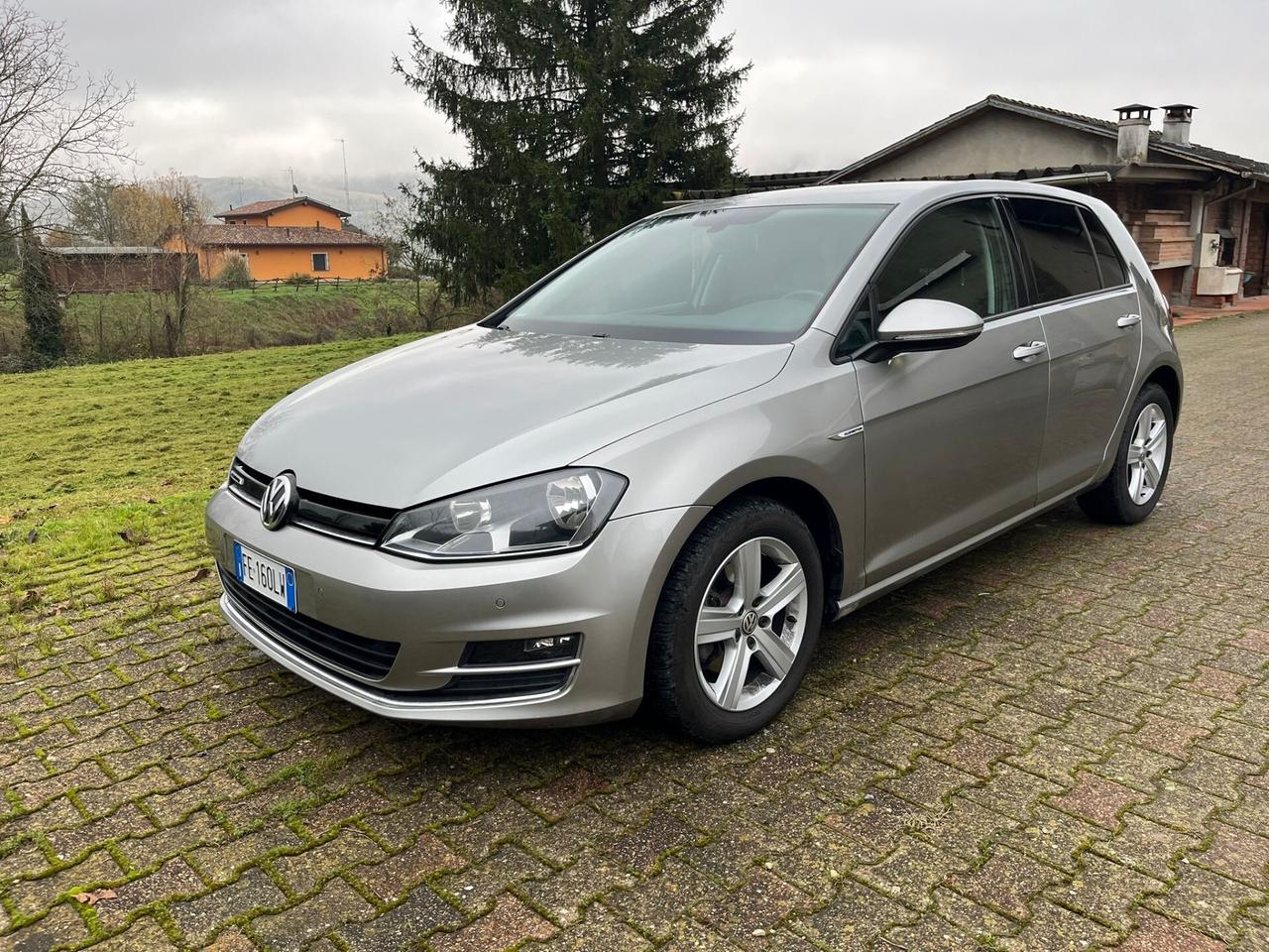 VOLKSWAGEN GOLF 1.4 TGI 110cv DSG FINE 2016