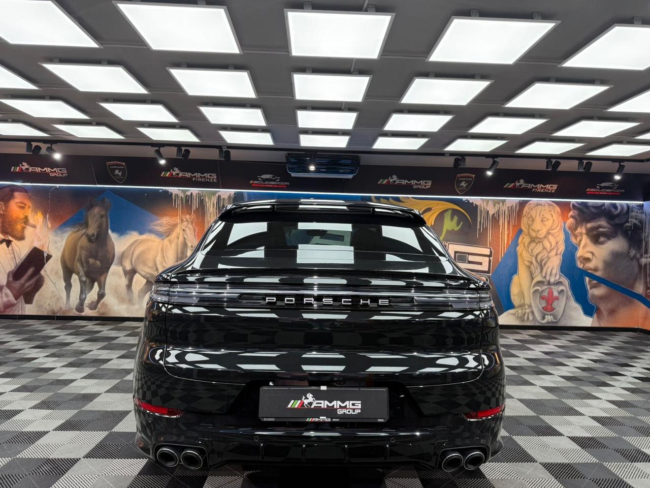 Porsche Cayenne Coupé 3.0 V6 E-Hybrid (402)