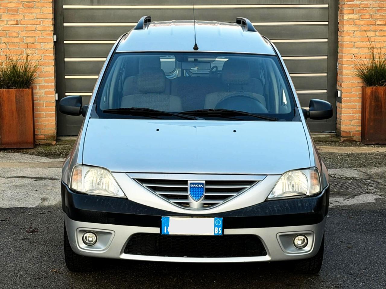 Dacia Logan 1.6iGPL-U.Prop-Tag.Reg-5POSTI-2010