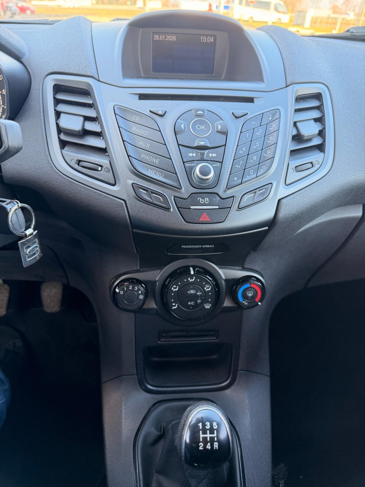 Ford Fiesta 1.5 TDCi 75CV euro6 neopatentati 2016