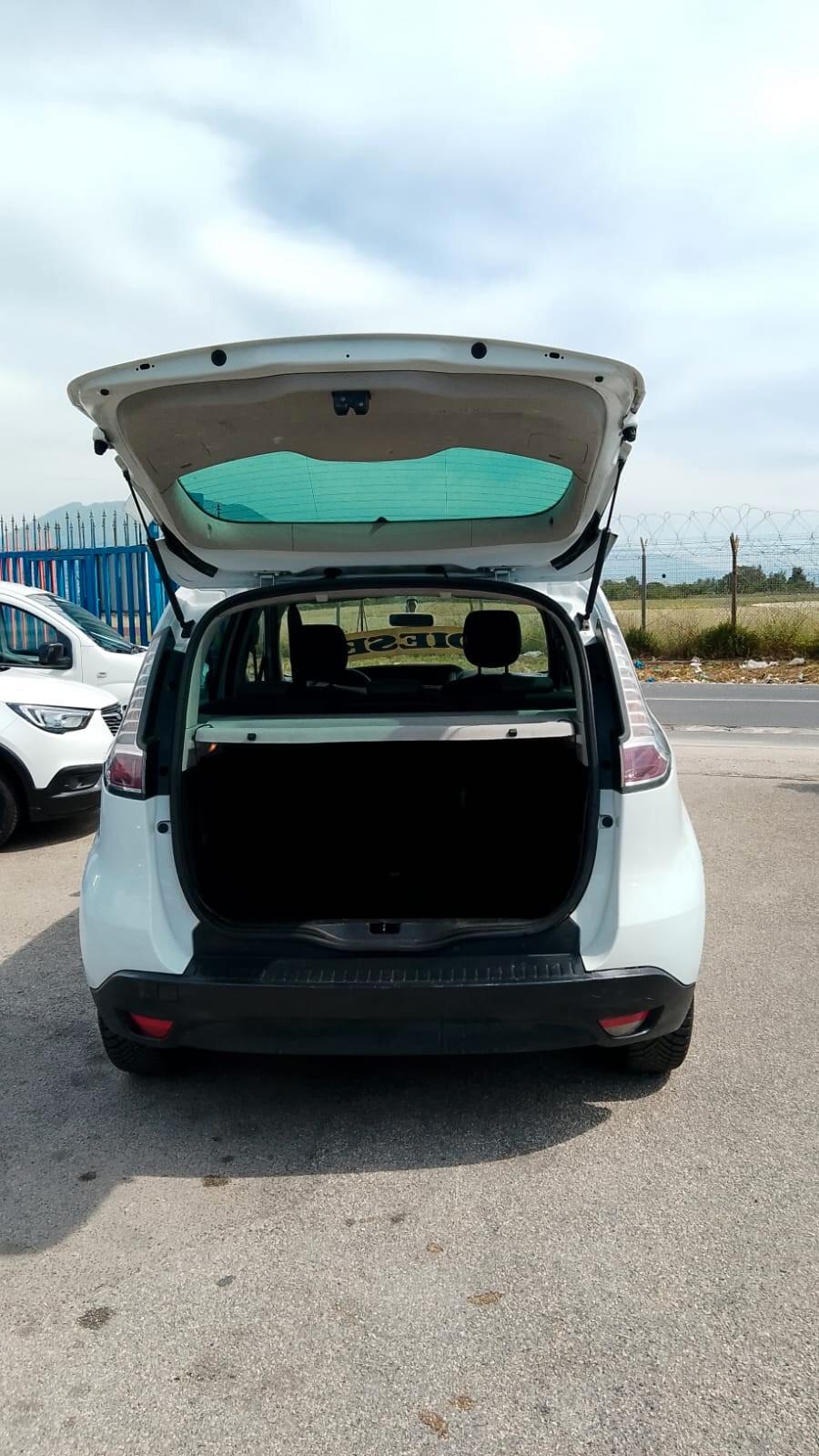 Renault Scenic Scénic XMod 1.5 dCi neo patentati