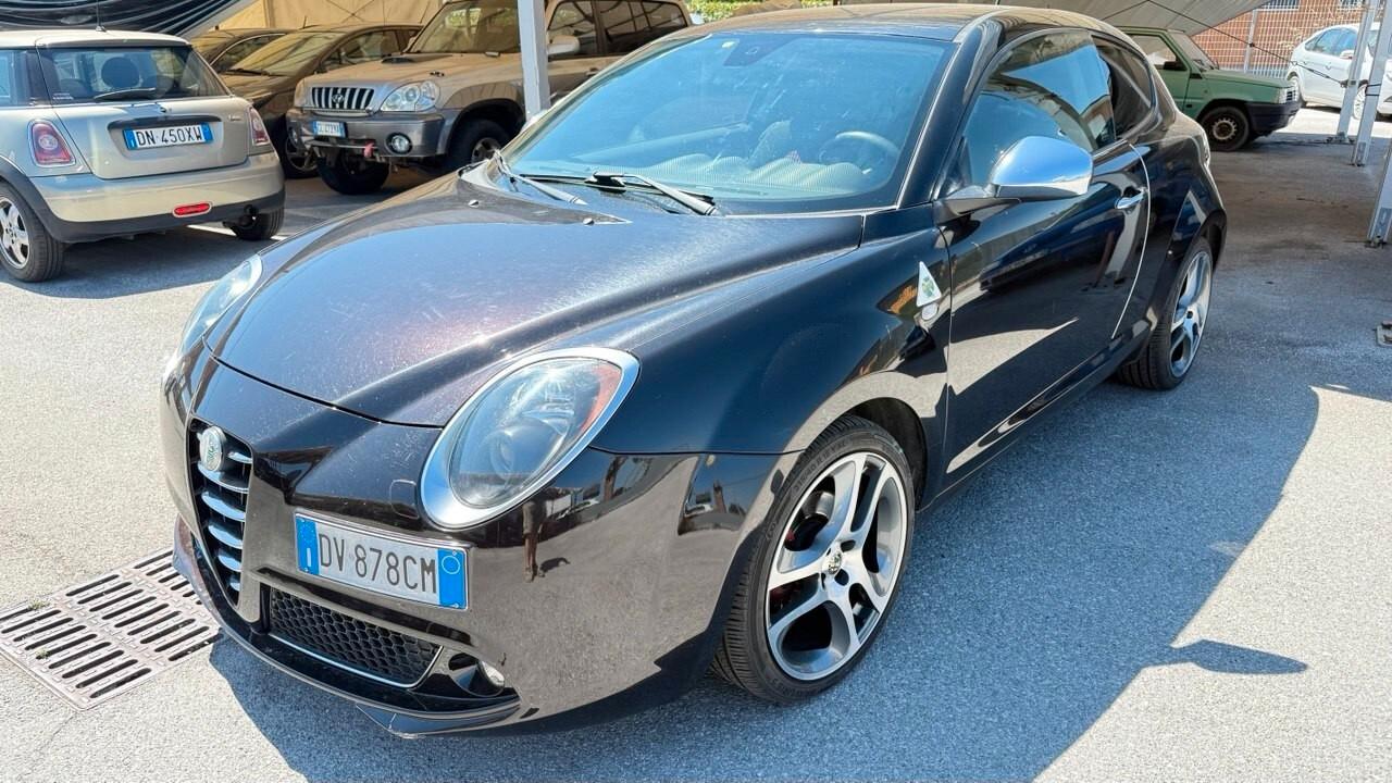 Alfa Romeo MiTo 1.6 JTDm 16V Distinctive Sport Pack