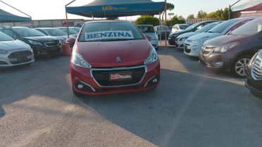 Peugeot 208 PureTech 82 5 porte Allure