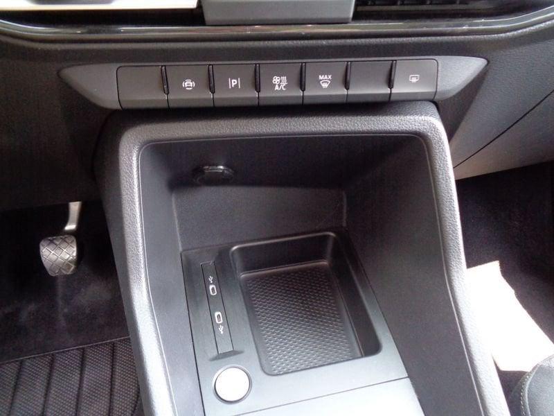 Ford Tourneo Connect 1.5 EcoBoost 114 CV Titanium