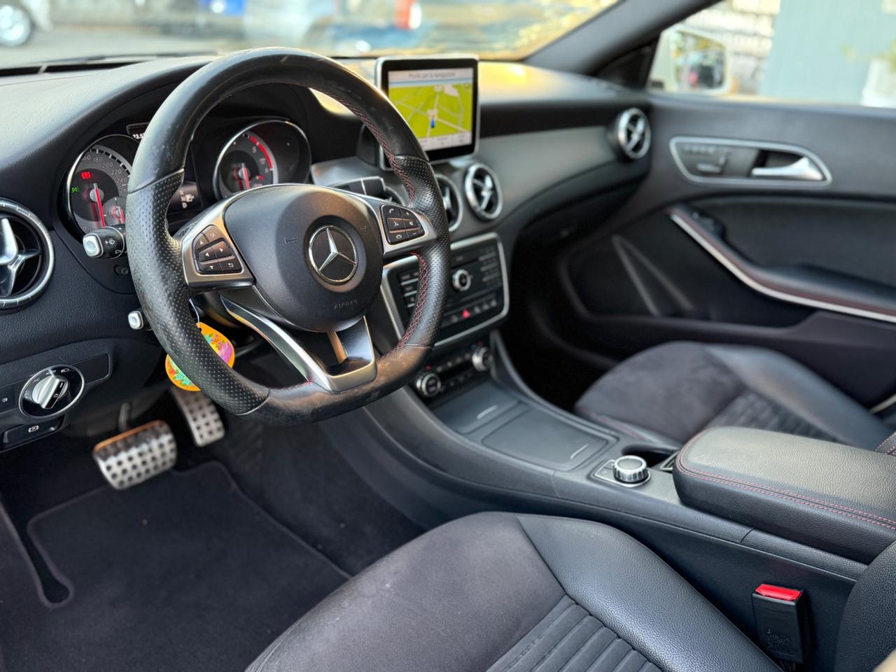 CLA 200D TETTO APRIBILE 2.0 177CV BELLA