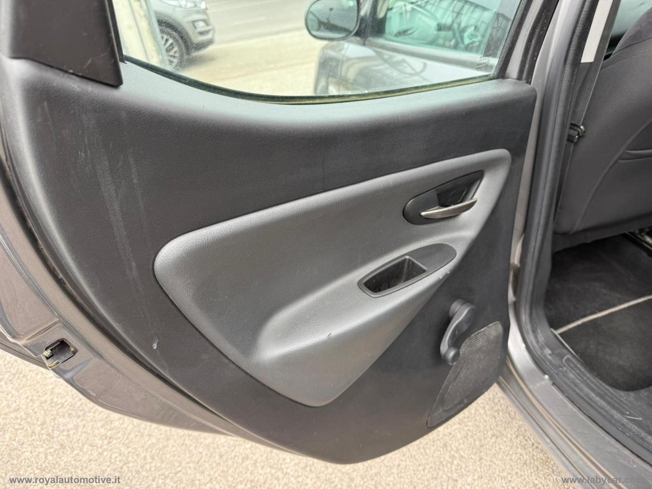 LANCIA Ypsilon 1.3 MJT 95 CV 5p. S&S Platinum