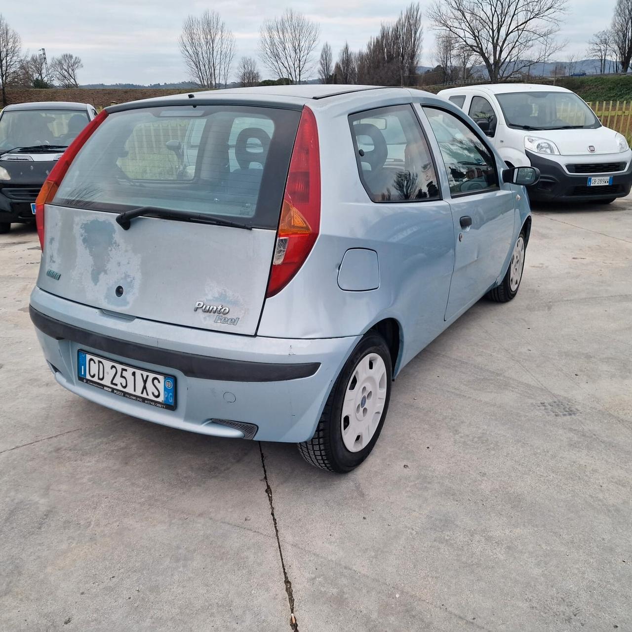 Fiat Punto 1.2i cat 3 porte ELX meccanicamente perfetta