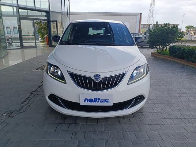 LANCIA Ypsilon 1.0 FireFly 5 porte S&S Hybrid Ecochic Silver
