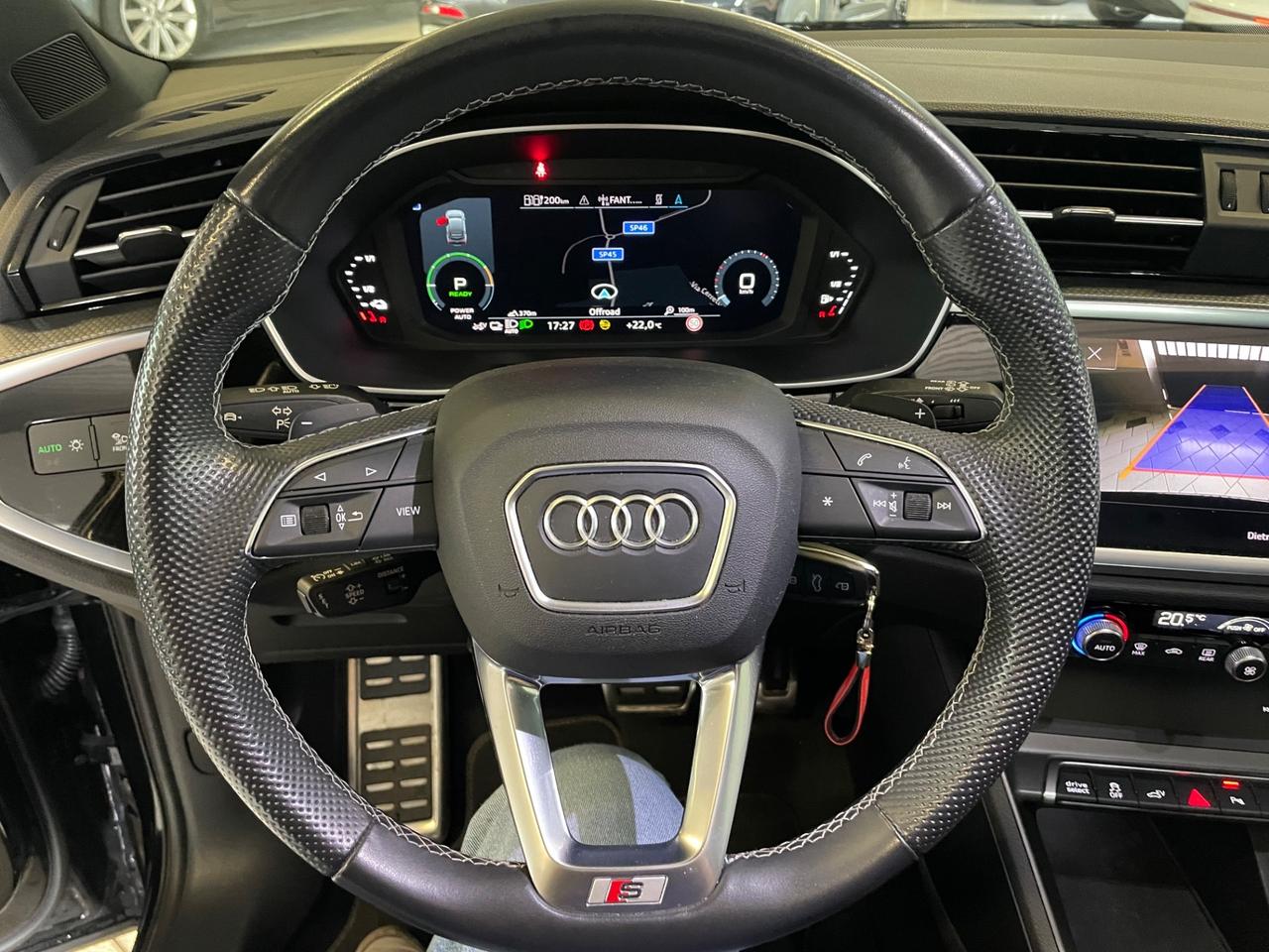 Audi Q3 Sportback 45 TFSI e S tronic Line Black Tetto
