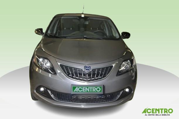 LANCIA New Ypsilon 1.0 70cv Hybrid Gold
