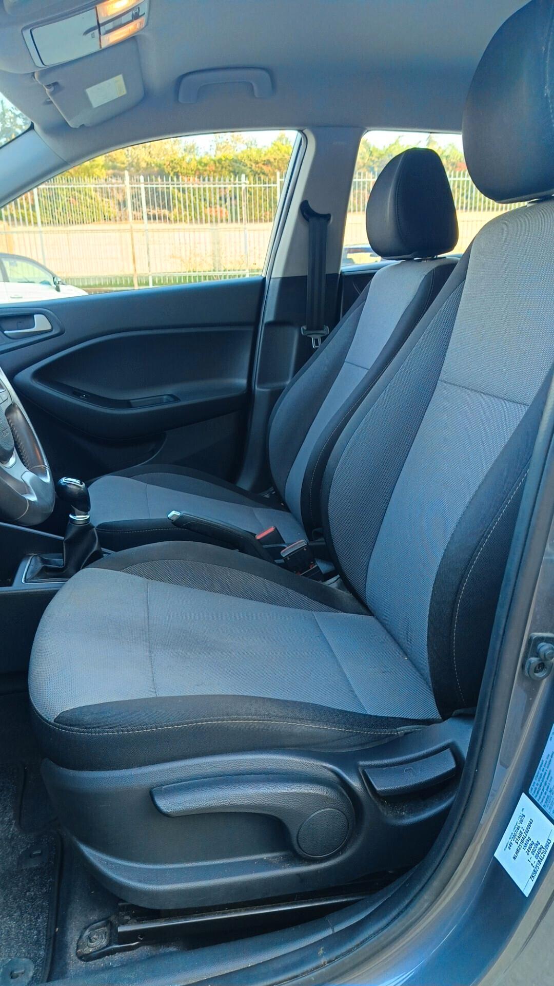 Hyundai i20 1.2 5 porte Econext Connectline