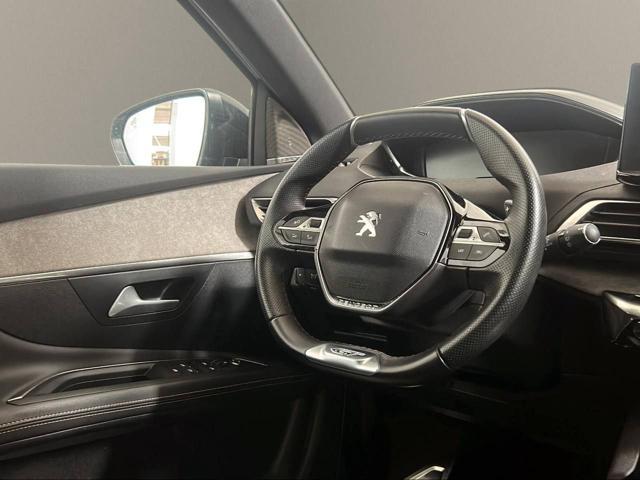PEUGEOT 3008 Hybrid4 300 e-EAT8 GT Pack