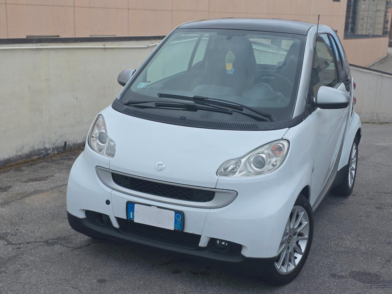 Smart ForTwo 1000 52 kW MHD coupé passion