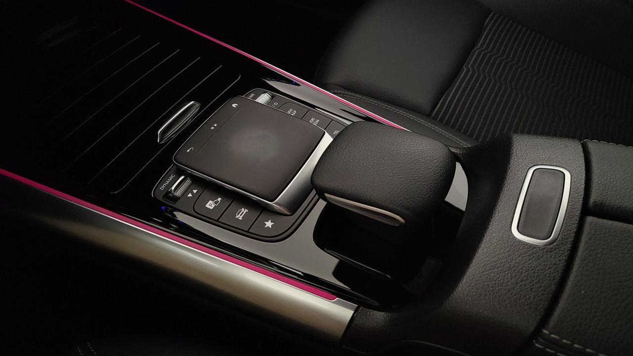 Mercedes-Benz B 180 d Sport auto