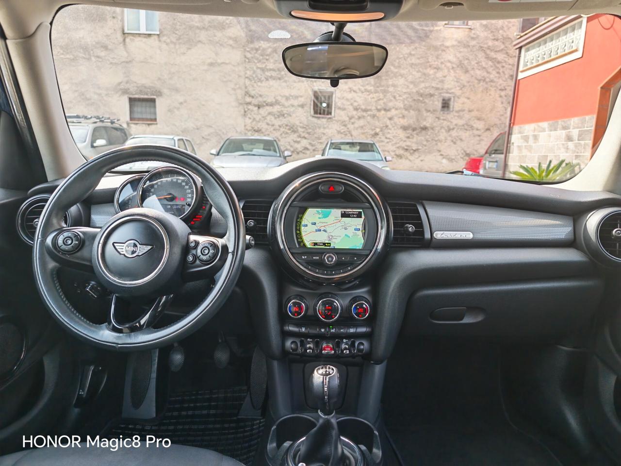 Mini 1.5 Cooper D Business XL 5 porte