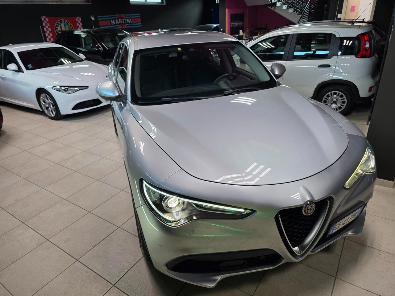 Alfa Romeo Stelvio 2.2 Turbodiesel 160 CV AT8 RWD Super